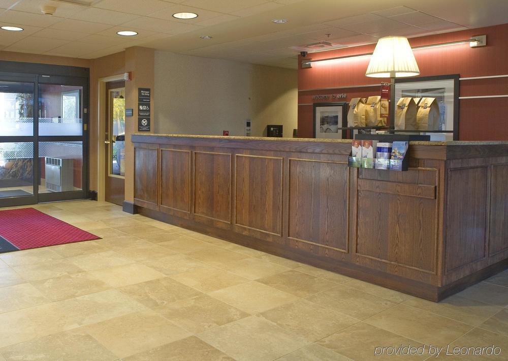 Hampton Inn Erie-South Interior photo