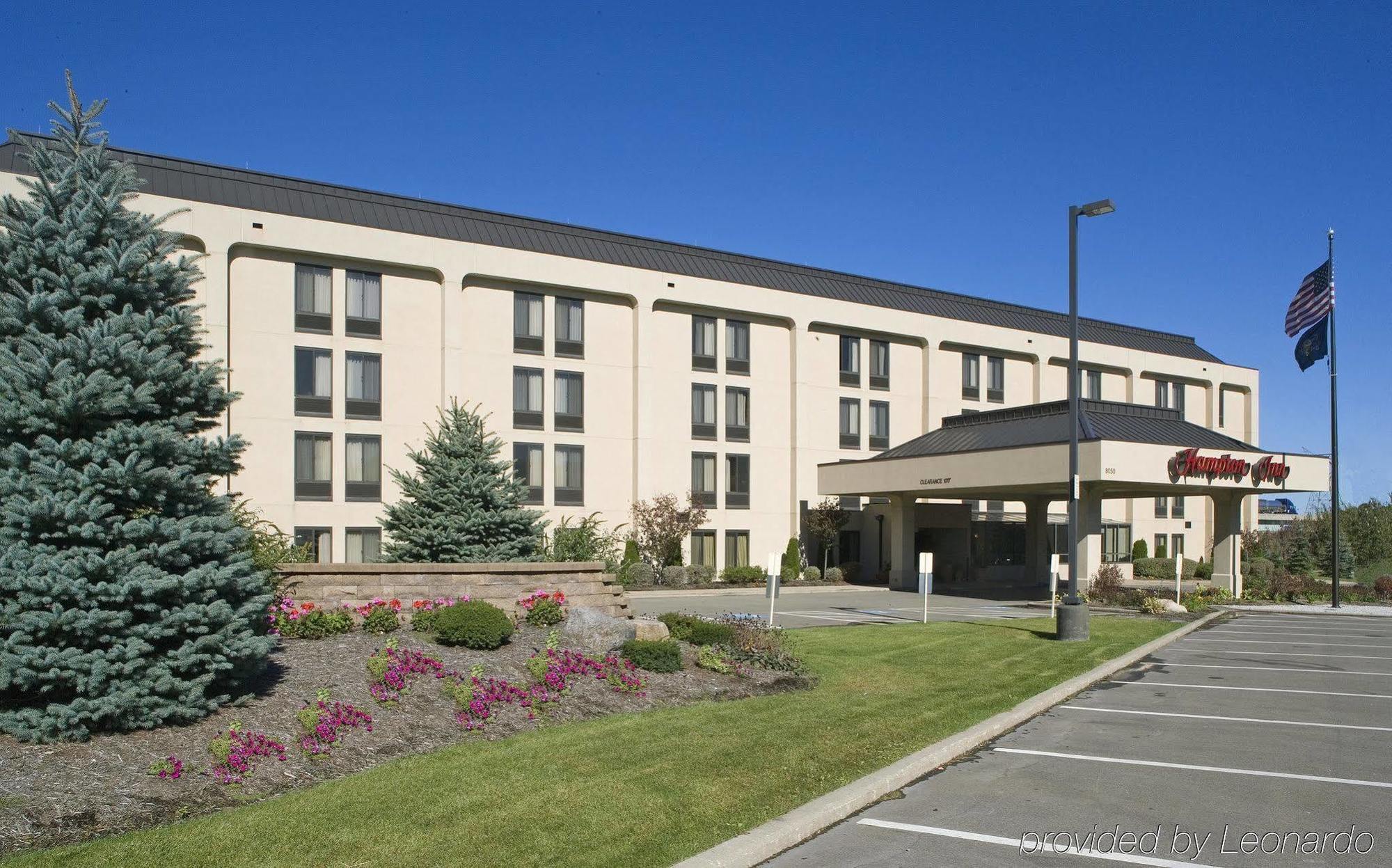 Hampton Inn Erie-South Exterior photo